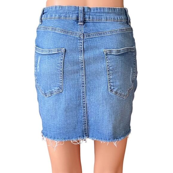 STREETWEAR SOCIETY Frayed Edge Denim Blue Jean Mini Skirt ~ Women's Size MEDIUM - Picture 2 of 3